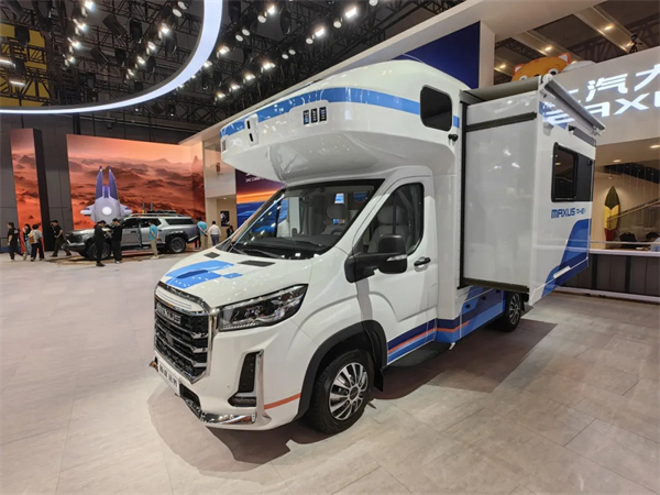 這屆車(chē)展，上汽變年輕了