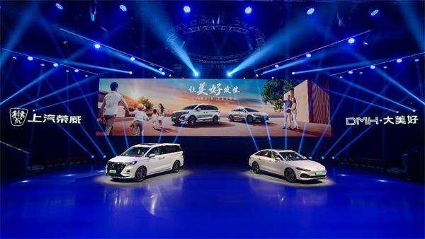 上汽牽手華為，智能汽車市場(chǎng)迎來(lái)“黃金搭檔”