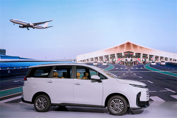 大空間、更省錢、長續(xù)航，“國民家用MPV”上汽大通G50混動MPV開啟預(yù)售，滿足家庭用車、旅游出行等全需求！