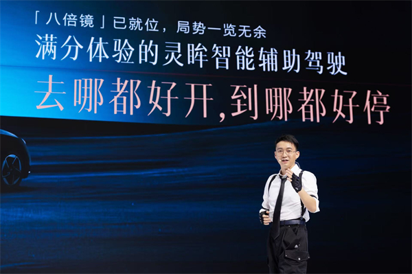 10.98萬元起！五菱星光2025款開啟預(yù)售，攜手《和平精英》打造年輕人的智能實戰(zhàn)利器！